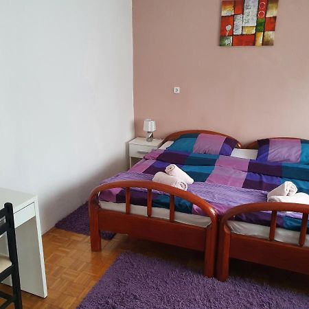 Apartmani Lovro Ogulin Exteriér fotografie
